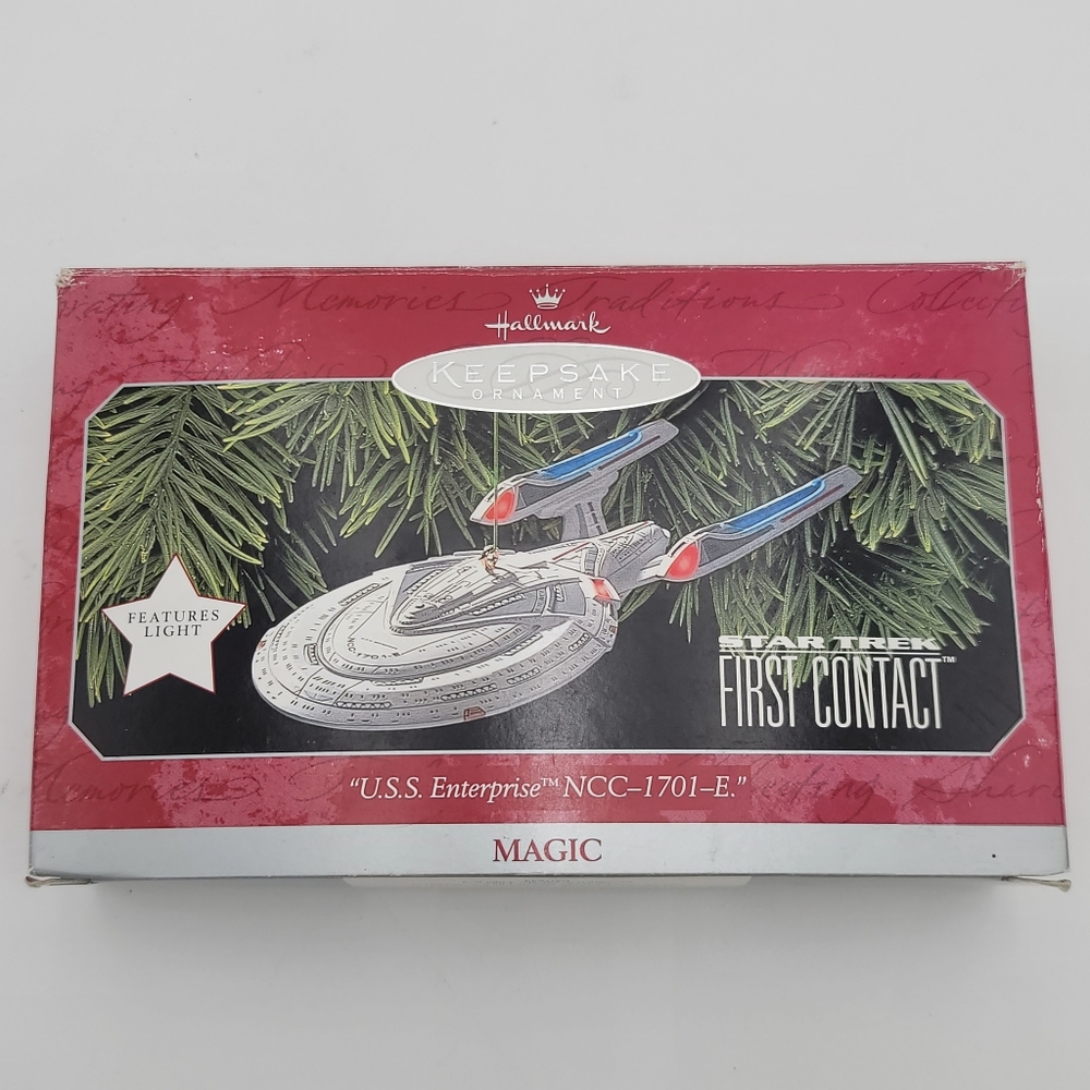 Hallmark Star Trek USS Enterprise First Contact Vintage 1998 Christmas Like New